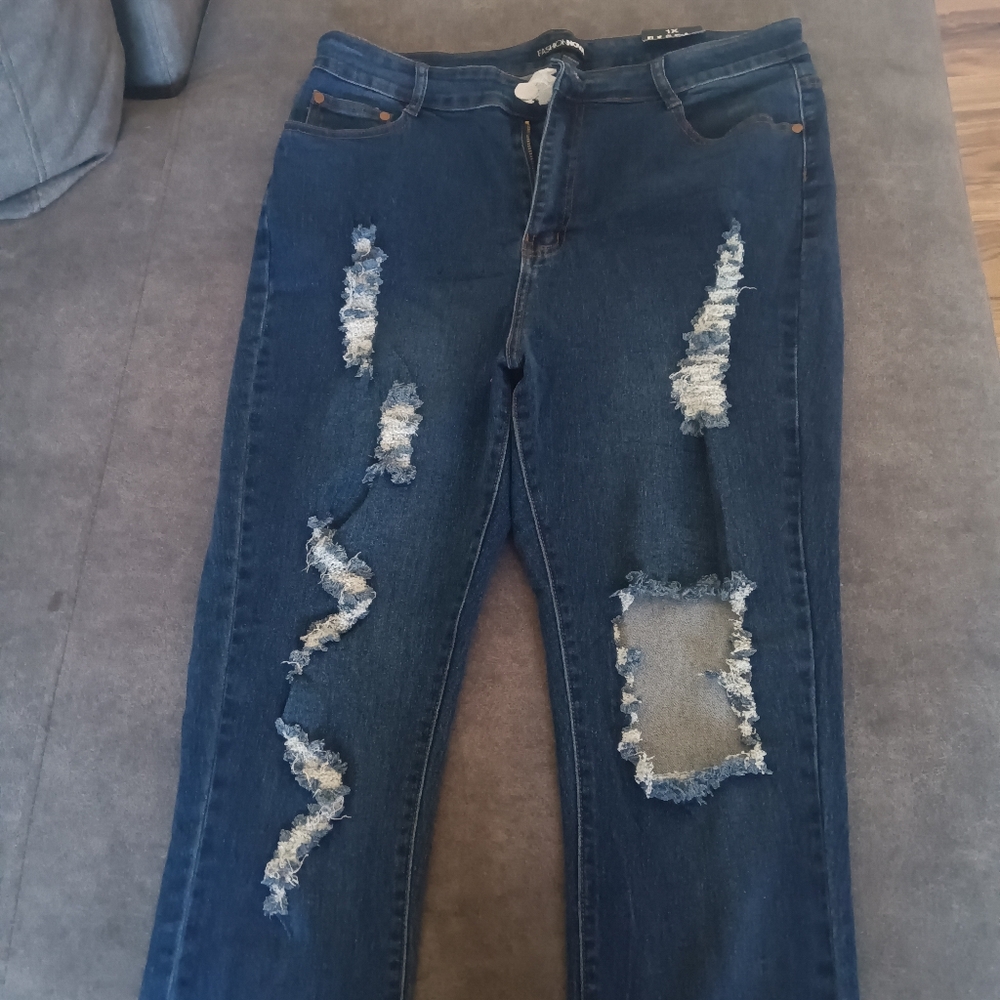 New with tags fashion Nova x1 jeans